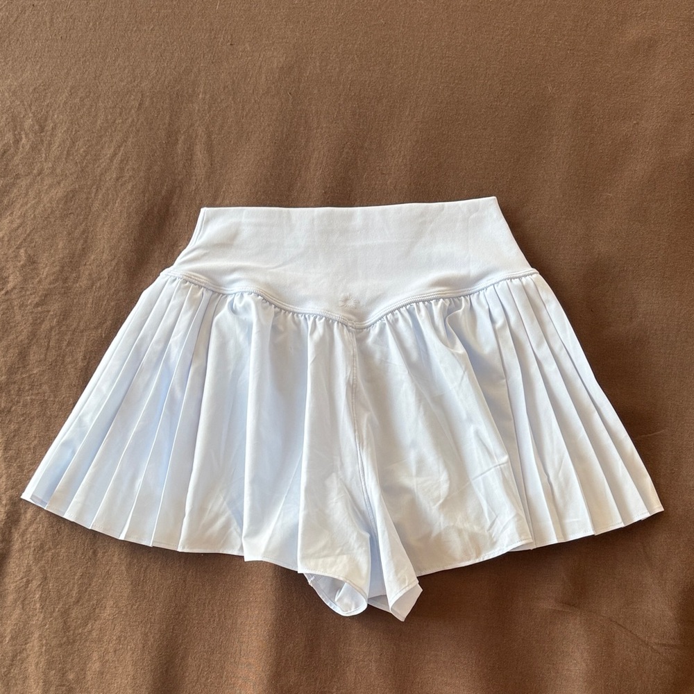Light Blue Pleated Short - Picture 6 of 7